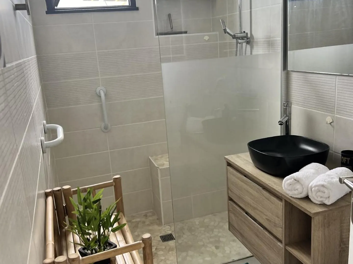 Omulanbay Apartman Le Diamant 0*,